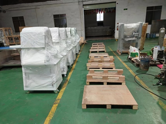 220V/380V Σημικό φύλλο ζύμης 6,5kg Μέγιστο βάρος ζύμης κυλίνδρου εύρος ρύθμισης 0,5-38mm